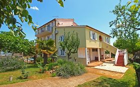 Apartments Stanko 777